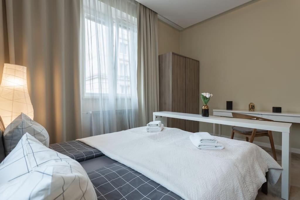 Close-Urban Chic - City Center - Studio Apartment - Plac Konstytucji วอร์ซอ ภายนอก รูปภาพ